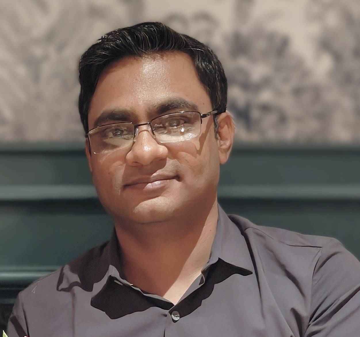 Dr. Swapnil Lokesh Mohabansi