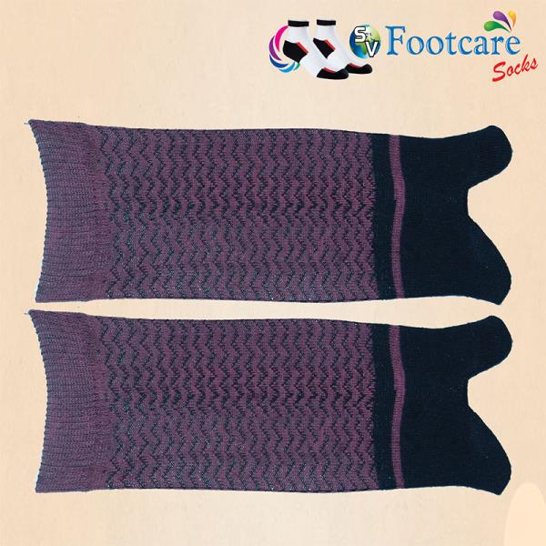 WELCOME to S.V HOSIERY, We S.V HOSIERY are one of the leading manufacturers and suppliers of a comprehensive range of Toe Socks, which is developed using soft cotton fabric. These socks are knitted so that every toe is individually encased. Comfortable to wear, our socks are checked by the quality controllers for stretch ability and sweat absorbency. Offered in varied designs and prints, these socks are available at a reasonable price.Features:ColorfastnessSkin friendlinessExcellent dyeing finish