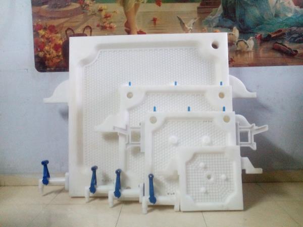 We have emerged as the leading manufacturer and supplier of premium quality Polypropylene Recessed Filter Plate. The offered recessed plate is manufactured using supreme quality raw material and advanced machinery. This recessed plate is rigorously tested by our quality controllers on well-defined parameters in order to deliver flawlessness at clients’ end. In addition to this, the offered recessed plate can be purchased from us at market leading prices. Features: 1. Easy installation2. Corrosion resistance3. High durability