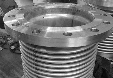 Round Metallic Expansion JointBeing an eminent organization in the industry, we are involved in manufacturing a premium quality range of Round Metallic Expansion Joint.Product description:Our offered product is manufactured by our highly qualified professionals using optimum quality raw material and advance technology, in compliance with international standards. The offered product is available in various specifications and can be customized as per the specific needs of the clients.Features:Robust designSuperior finishHigh strengthAdditional Information:Item Code: MEJ-1