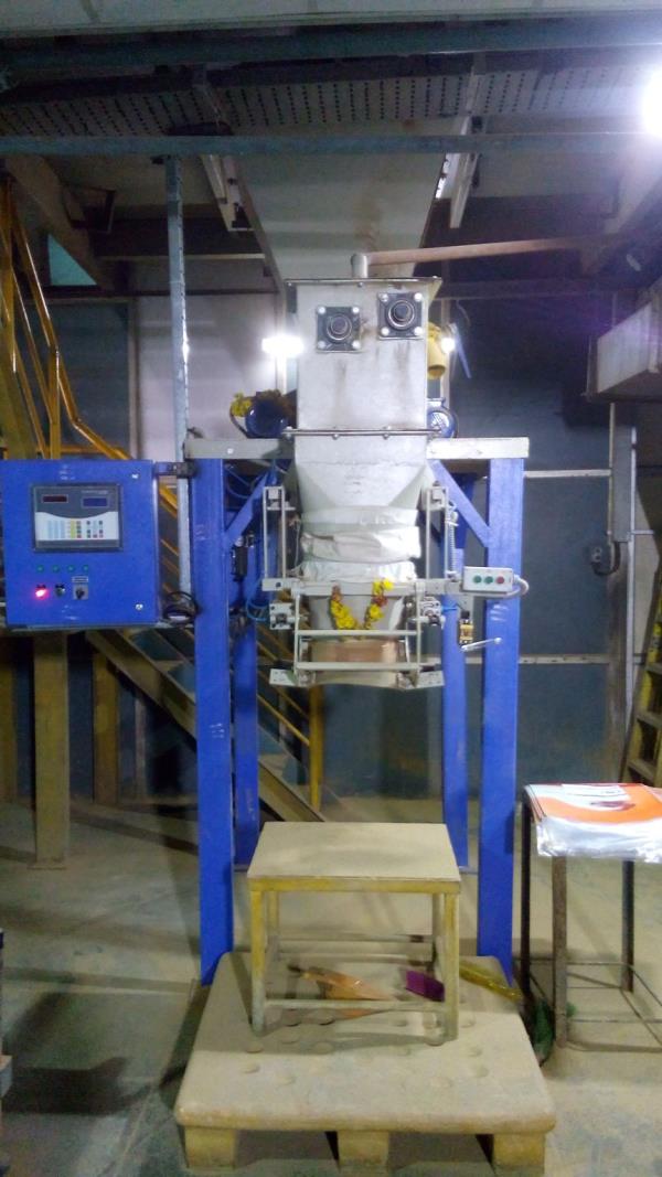  GROSS TYPE- SCREW FEEDER TYPE BAGGING MACHINE ( Code:SFTGT )