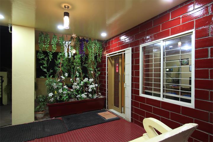Single Bedroom Services Apartment