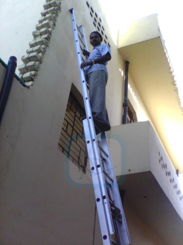AQPC MODEL No:1009 “AQPC” ALUMINIUM Extension Wall Rescinding Ladder (Fire Brigade type) out of Extruded, Tested Quality Hindalco make ALUMINIUM Section of size:- • 66mm x31mm x3mm thick approx. • Steps made of 25mm (1”) dia approx. • Fluited aluminium Pipe at required distance of 12” Span Complete With Casted aluminium housing containing M.S.Pulley, very good quality. • Good quality Sisal/Nylon rope.• Good quality Self locking arrangements and fitted with rubber shoes at both the ends. • Top and bottom to make the Ladder non-slippery and durable. AVAILABLE IN ALL SIZE FROM 10 feet / 16 feet, 20 feet / 36 feet, 12 feet / 20 feet, 24 feet / 42 feet ,14 feet / 24 feet 20 feet / 50 feet 16 feet / 28 feet 20 feet / 60 feet 18 feet / 32 feet.