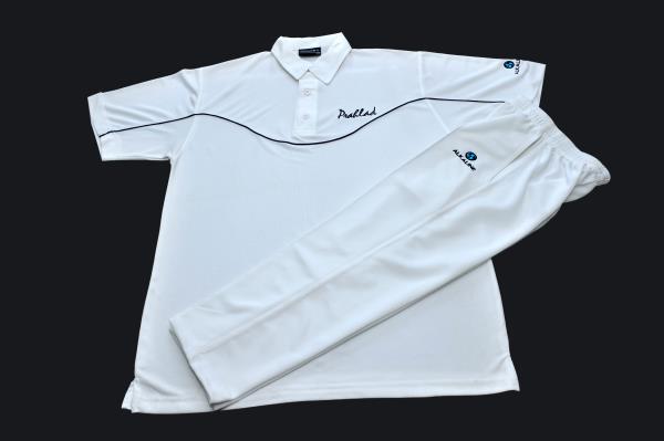 Cricket jeresy and track pant