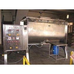 Spice Roaster Machines can be used for roasting various types of Spices products like Coriander, Fenugreek seeds, Fennel (Saunf), Bay leaf/Cinnamon leaf (Tej Patta), Cumin (Jeera), Sesame etc. for removing moisture contents from the product and increasing shell life of Products.Product Details:Minimum Order Quantity	: 01 PieceMOC	                                  :SS, MSTemperature	                         : Up to 250 degree celsiusDesign	                                  : CustomizedVoltage	                                   : 240 V/ 1 ph, 440 V/ 3 phCapacity	                                   :200 -5000 ltrs