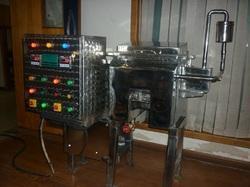 Besan Roasting Machine offered can be made available by us in different finish configurations so as to perfectly match up with the specific process requirements of the customers. These find use in meeting the demands of food processing needs and meet the demands of blending and roasting system.Some of its features include: Provide idle support for blending/roasting as well as for removing moisture content of roasted products Allows for easy material handling Meets demands of hygienic contamination free food grade products Offering homogeneous mixing Offering improved the hygienic condition.