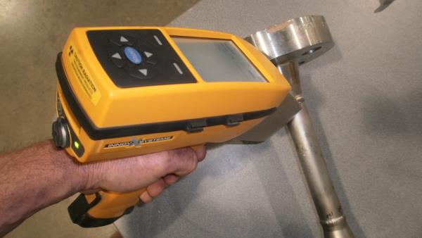 BIPL employ positive Material identification service with an onsite inspection and testing team that has multiple highly sophisticated handheld/portable X-Ray Florescence spectrometers. This method is suited to measure the composition of the materials, non-destructive and accurately.