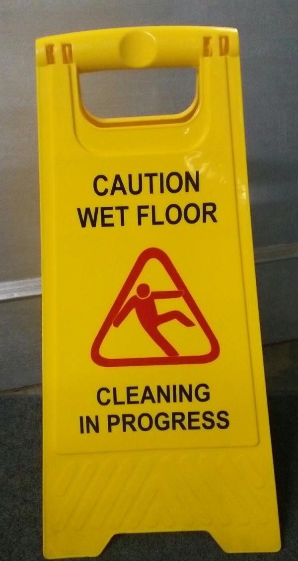 plastic floor stand- Caution BoardSpecification- 'A' type board, Height- 24