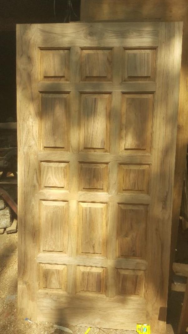 Main door indina teak Wood size 79 x 39 ticnis 36 mm without polish