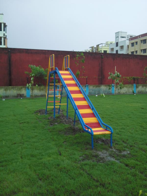 We are manufacturing Roller Slide in Kolkata West Bengal India. Size - 8 feet, 10 feet and 12 feetWe are the right choice for availing a range of fun-filled Slides, which is made in interesting shapes and using the finest materials. The Slides have specially designed patterns for one or two kids to ride at a time and come with a sturdy attached ladder for climbing up.Why Our Roller Slide ? Specially designed patternsDesigned for 4 to 12 yr oldsAttractive colorsExcellent finishLonger life Application : Amusement park, Banquets, Resorts, Park, shopping malls, supermarkets or restaurants, school, residential communities, kindergartens, and other kinds of amusement application. Call : +91 9432170021, +91 9433549439 Mail : abhishekartskolkata@gmail.com We also make FRP Slide, Fiber wave slide, Spiral Slide, Sea saw, Elephant slide, Roller slide, Tunnel slide, Giraffe slide, Double slide, Merry Go Round, Spring Duck, Spring Horse, Spring Horse, Circular swing, Cast Iron Bench, Victoria bench, Fiber Bench, FRP Bench, Park Bench, Platform Merry Go Round, Gorilla Swing, Swing, Climber, Multi Play, Multi Play System.