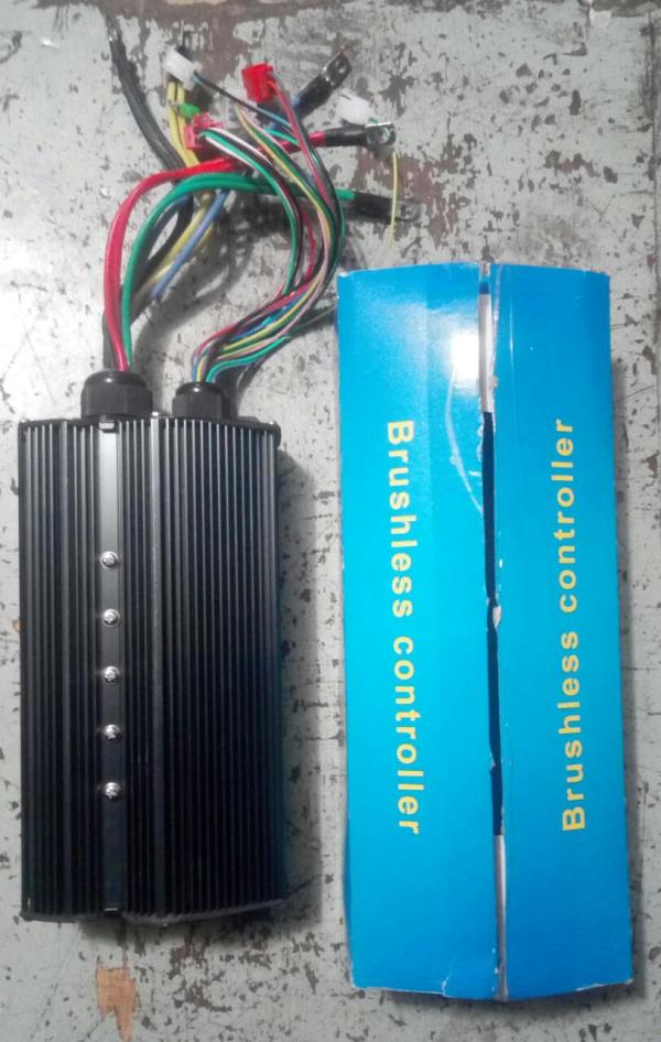 BLACK/WHITE CONTROLLER
24 TUBE 50 AMP
YUFENG ,QSD MODEL