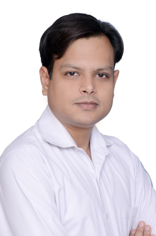 Dr. Himanshu Aggarwal is an alumni of prestigious university, Pt. B. D. Sharma University of Health Sciences, Rohtak. He has completed his masters degree (MDS) from Dept. of Conservative Dentistry & Endodontics. He was awarded first prize in paper presentation annual conference 2016 of IDA Faridabad. He has various National & International publications. Now he is working as Faridabad based single sitting root canal specialist, implantologist and celebrity smile designer, young and dynamic SMILE SPECIALIST with an excellent flair for aesthetic dentistry. Driven by conviction , he is one of those few names to reckon in the field of aesthetic dentistry in Faridabad and delhi NCR (India). With 6 years of rich experience , at OM DENTAL CLINIC, he is bringing brighter whiter and smarter smile to not only his Indian clients but lot of South East Asian clients as well.