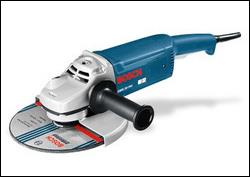 Features:1. Revolving gear head enables optimised adaptation to every work situation2. Triple-control safety switch3. Bosch SDS quick-locking nut available as an accessory4. Individual barcode for easy tool identification