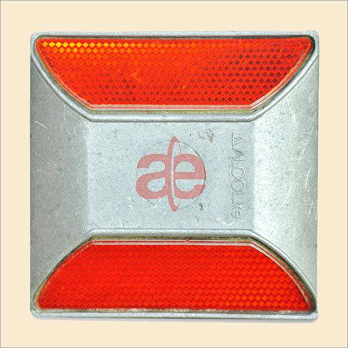 Aluminium reflective road studs