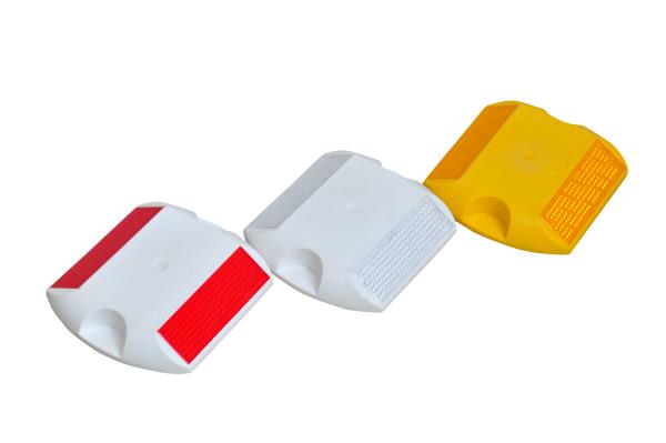 Plastic Road Studs - AL - 280