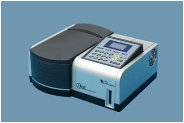 Double beam UV-VIS spectrophotometer