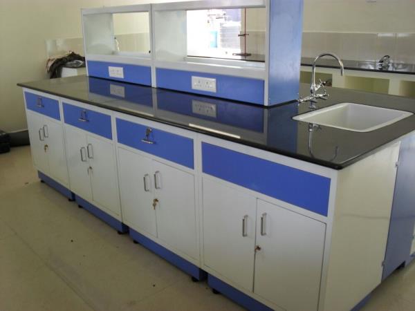 Lab equipments