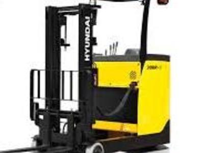 HYUNDAI CONSTRUCTION EQUIPMENT 30BR-9 REACH TRUCK
