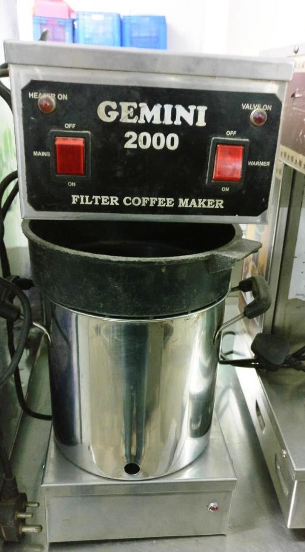 Electric Coffee Machine (coffee Maker) with Various Capacities available to us 