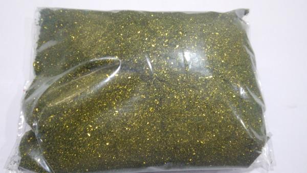 Diamond Green:Diamond Green is use for Dyeing or Colouring Jute or hemp. Diamond Green is use as Dye for coloring Fabrics such as Silk, Cotton & Wool. Diamond green is classified in the dyestuff industry as a triarylmethane dye and also using in pigment industry. Product is widely used in Textiles Industry, Paper Industry, Leather Industry,Diamond Green offered by us are available in crystal & powder form for coloring. The dyes offered by us are known for their accurate composition, long shelf life and excellent quality. These Dyes are formulated using quality approved chemical compounds and the latest technology.In order to meet the bulk and urgent requirements of the buyers, we maintain a large stock of these in our warehouse. Owing to our brilliant logistics network, we are capable of delivering these within the promised time frame. We ensure that the product reach the buyers in safe packaging options. Buyers can obtain these at reasonable rates from us.Features of DIAMOND GREEN:Used in leather, hemp & paperBetter ConsistencyBest formulationHighly usedLong shelf life