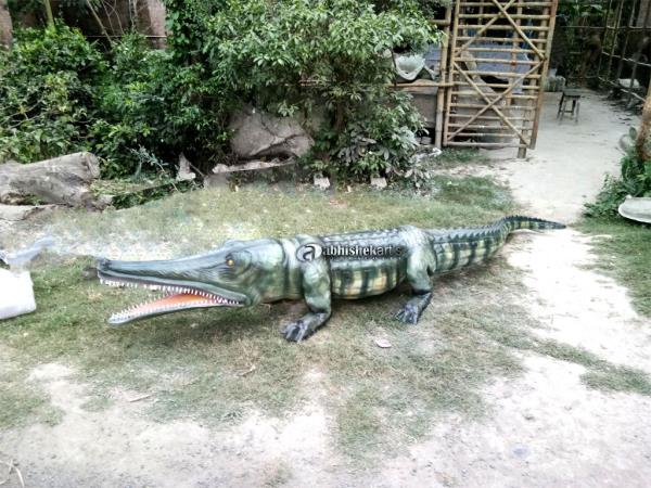 Size - 9 feetMaterial: Made of high grade Fiber/FRP material.Application : Amusement park, Banquets, Resorts, Park, shopping malls, supermarkets or restaurants, school, residential communities, kindergartens, and other kinds of amusement application.Call : +91 9432170021, +91 9433549439Mail : abhishekartskolkata@gmail.com