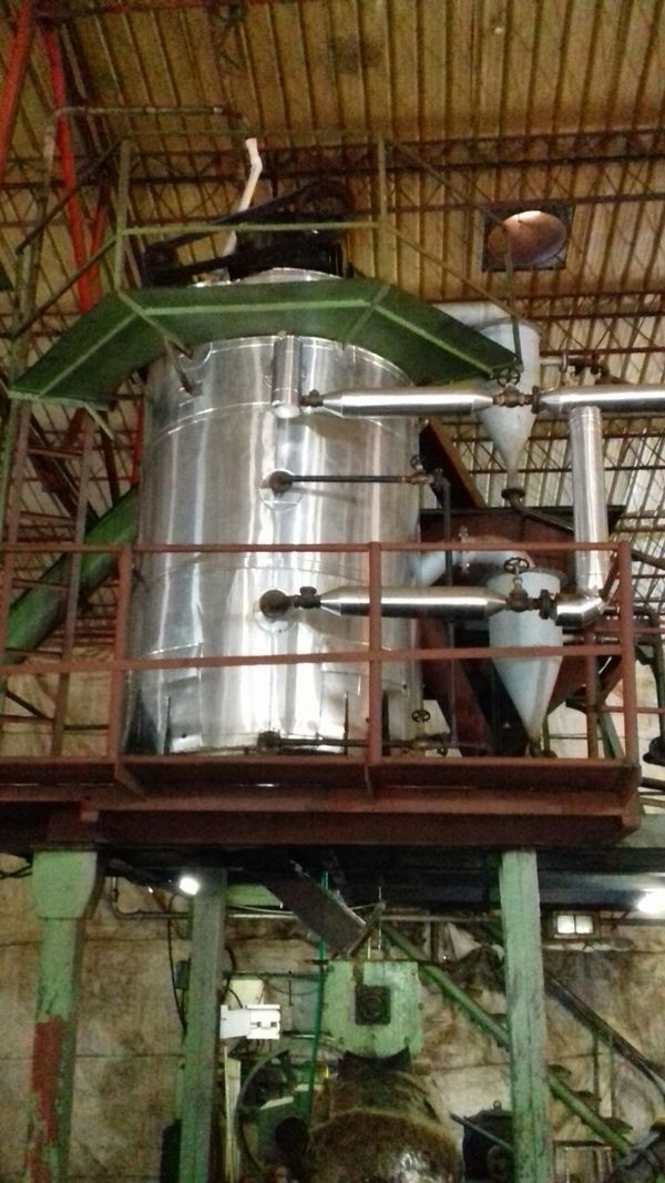 Capacity : 750 to 1000 KgPower : 15 HPPrice : Rs.3,50,000 to 4,50,000