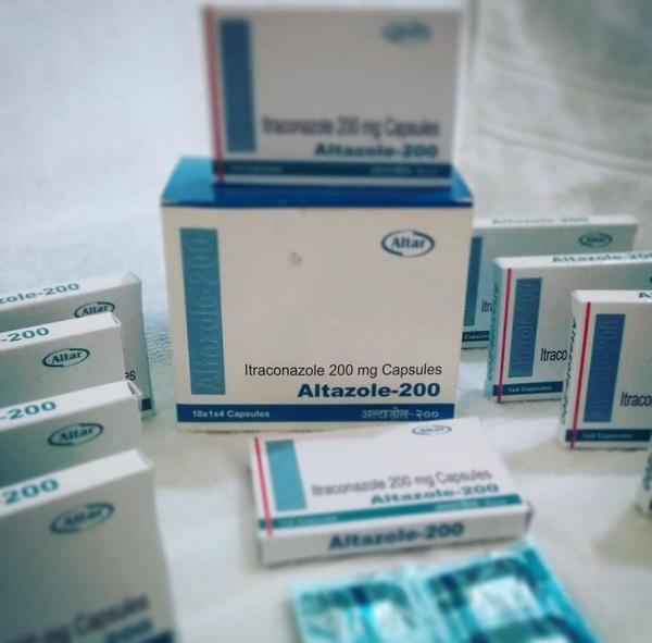 Itraconazole capsule and creams are used to treat a variety of fungal infections. It stops the growth of fungus. Itraconazole belongs to Anti fungal class which also includes Lulliconazole, Terbinafine and Fluconazole etc.
As directed by doctor, take this medicine after having meal generally twice a day.
Keep in mind to take itraconazole capsule in 2 hours gap after antacids. Antacids decrease the absorption of this medicine.
The dosage and duration of treatment are based on your medical condition and your responsiveness to treatment. Take this medication exactly as prescribed by your doctor.
Continue to take this medication until the full prescribed amount is finished, even if symptoms disappear after a few days. Stopping the medication too early may result in a return of the infection.
Nualter manufacturers pharmaceutical medicines such as anti inflammatory, anti biotic, anti bacterial, anti cold, analgesics, anti pyretic, neutraceuticals, food suppements, anti fungal and derma range.
Nualter manufactures Itraconazole capsule in 100 mg and 200 mg strength.
Nualter is a Pharma pcd franchise company in Chandigarh. Our pharma manufacturing plant is located in Roorkee, Uttrakhand.