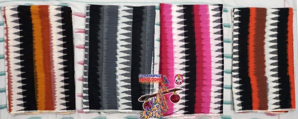 https://productimages.withfloats.com/tile/5ba7438ac4a23e0001e37fbc.jpg