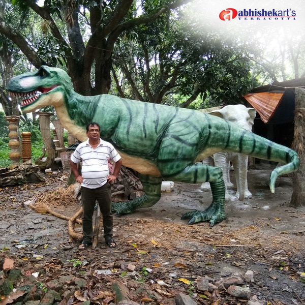 Dinosaur Statue