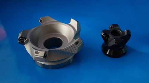 We are engaged in offering an exquisite range of Face Milling Cutters. These Face Milling Cutters are finely equipped and are dimensional accurate. Our Face Milling Cutters are highly efficient and offer trouble-free performance with excellent results. We are offering these Face Milling Cutters at reasonable rates.