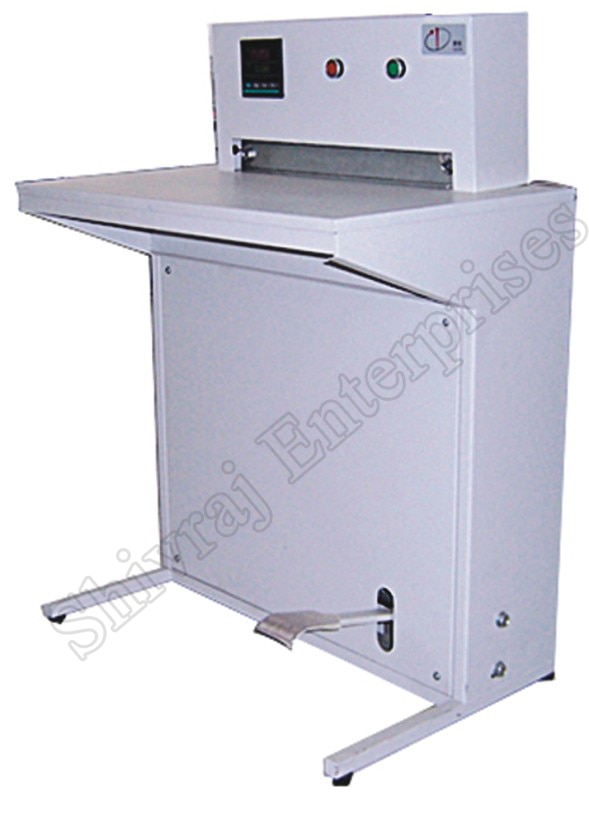 Products information:Max. Length : 450mmCreasing Material : Hard CoverPower : 220VBook Thickness : 50mmThickness : 3mmWeight : 45 kgsPRICE:28600/-+ GST