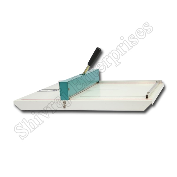 1. The indentation width: 480mm;2. The thickness of the machine can work is 1 to 2 pieces paper(70g);3. Have before and after positioning the ruler;4. The machine is made of metal armor plate;5. Crossing file partly shields with easy; (sample): ----------;6. Gross weight: 27kg7. Machine size: 61*51*27.5(cm)8. Single size: 66.5*58.5*18.5(cm)9. Carton size: 68*62*62(cm)PRICE:8800/-+ GST