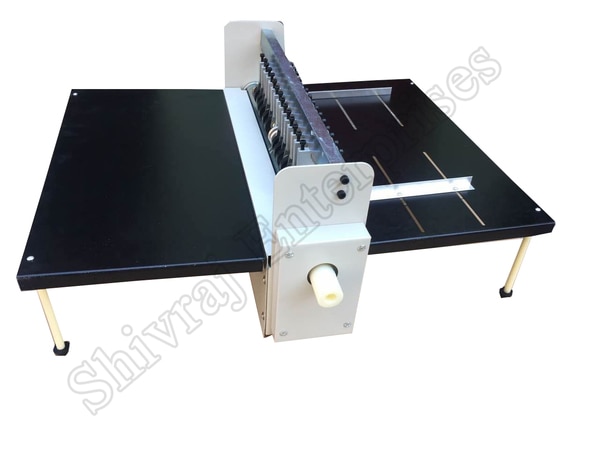 Products information:Max. Width : 500mmMinimum blade : 10mmSpeed : 290 r/mMotor Power : 120wWeight : 25 kgsArt knife blade : 12, Creasing Blade : 2, Perforating Blade: 1, Rubber Wheel: 12.Socket head wrench : 2 pcssize : 65*18.5*33 cm
