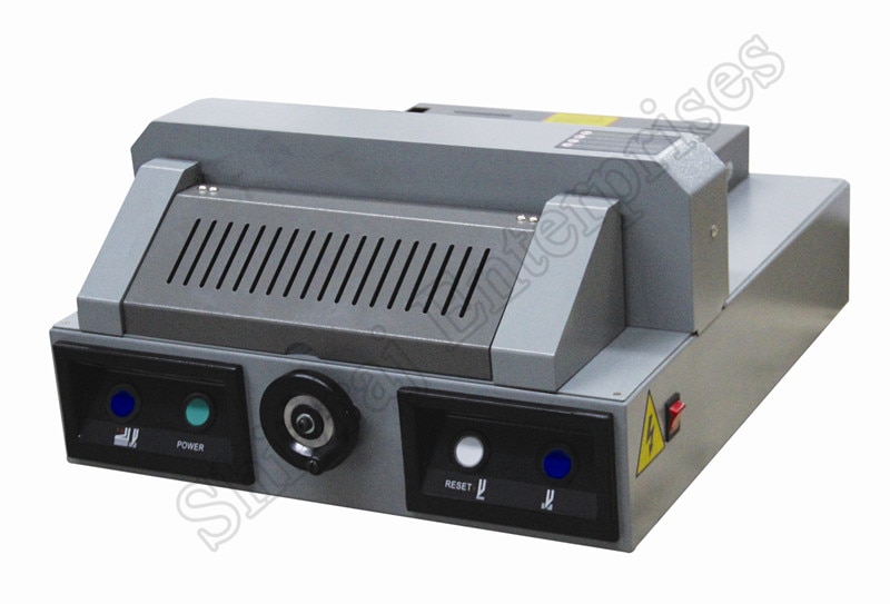 Max.Cutting width: 320X320mm Max. cutting height: 30mmMin.Cutting depth: 50mmPrecision:±0.5mmClamp paper: AutoPush paper: ManualCutting length behind knife:320mmTable length infront knife:165mmSafely:protective coverPower:AC 220V/110V±10% ,50HZ(60HZ) 120WShipping Dimension(mm):700X590X380mmGross Weight : 52KGSPRICE:33000/-+ GST