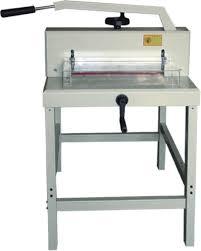 Max. Cutting Width :470*470 mmMax Cutting Height : 80mmMin Cutting Depth : 50mmClamp Paper : Manual Cutting Length Behind Knife : 470mmTable Lenght Infront Knife : 205mmSafely : Protective Cover Shipping Dimension (mm) : 910*840*690mmGross Weight : 96 kgs PRICE;52900-+GST