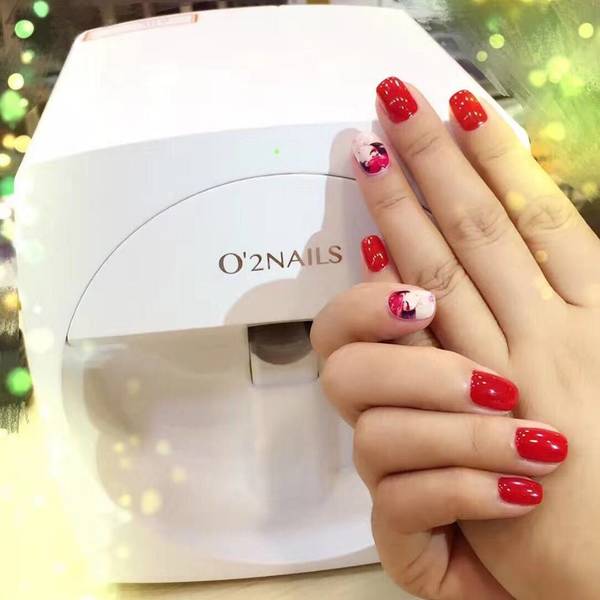 O'2 Nails Art MachineMobile Nail Painting Machine Input Power : DC24v/1ARated Power : 24wDimensions : 175*168*175(mm)Weight : 1.6 kgPRICE;106200/-+GST