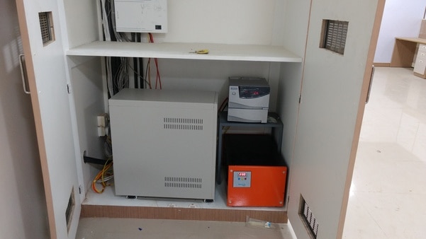 Miracle Power make Servo Controlled Voltage Stabilizer for Residential, Industrial, Commercial, Agricultural applicationsAvailable in Single phase and Three phase topology