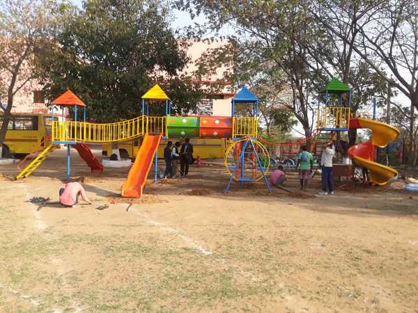 We are manufacturing Multiplay station in Kolkata. We also manufacture playground slide, wave slides, FRP Playground slides, Spiral slide, Plastic slide, Roller slide, Elephant slide, Double slide, Triple slide, Giraffe slide, FRP Roller slide, Mini slide FRP wide slide, Crescent slide, Metal Roller slide, Tunnel slide, Metal double roller slide, FRP double roller slides.