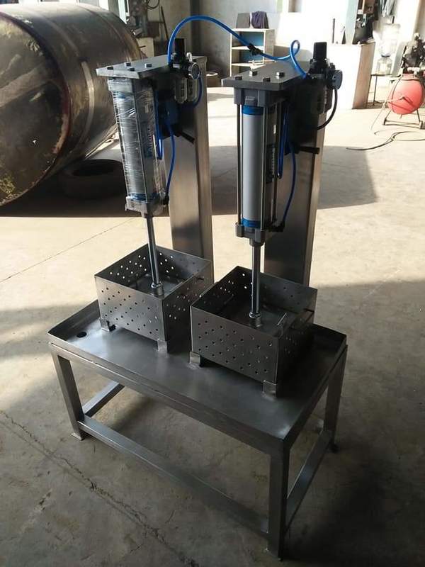 We have marked a distinct and dynamic position in the market by providing a high-quality array of Pneumatic Paneer Press Machine.