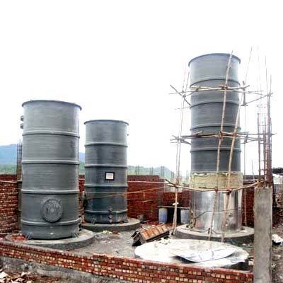 Our offered FRP Chemical Storage Tanks consist of FRP Lining on RCC, Floor, Wall and various material. We check these tanks on the basis of various well-defined parameters to assure a defect-free array of products to our customer's.Additional Information:Item Code: 00181827Pay Mode Terms: L/C (Letter of Credit),T/T (Bank Transfer),OtherPort of Dispatch: Kandla PortProduction Capacity: 100tonne per monthDelivery Time: 1 monthPackaging Details: standard packing