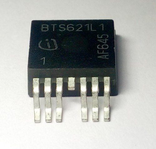 BTS621L1 T