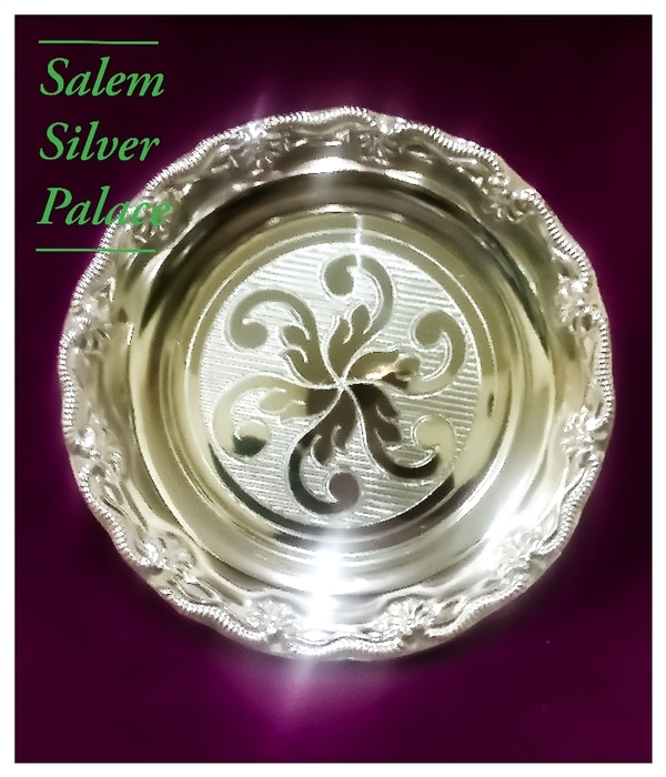 Silver Engraving plates. (Telephone Plates). Less weight collections. Weight range starts from 35 gms. Maximum weight 350 gms. Recommended for Pooja and Gift purposes. For wholesale and retail orders contactSalem Silver Palace9894353579Silver wholesaleSalemTamilnaduIndia 🇮🇳