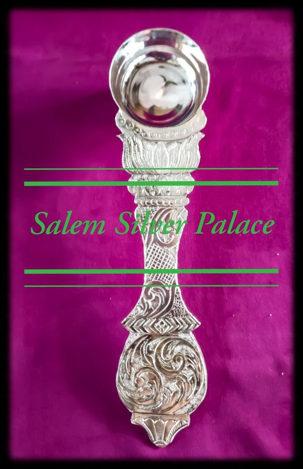 Silver Maha Udhranni. Special customised Temple order. Ancient Silver Articles used in Temple for Pooja Purposes.Weight 300gms. Height 12 Inches. Width 3 inches.For details contactSalem Silver Palace9894353579Silver wholesaleSalemTamilnaduIndia 🇮🇳