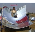 Parabolic Community Cooker 6sqm :This cooker is designed for 100 peoples communityand if it is used 4 hrs per day. Can cook 7.5 kg dry rise in one hr. Window for loading of cooking pot alongwith small steps, and umbrella for shadow whileoperating. Sturdy design to last long and withstandheavy wind loads.(charges of cooking ports will be extra)Application:Solar cookingSolar food processingSolar roasting