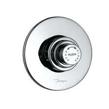 In this system it is a metropole  flush vale which have dual flow system  and 40mm size .