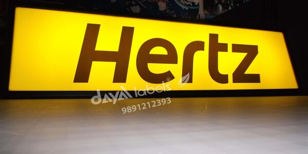 By keeping a close track on fabrications, we are offering best and elite array of Front Light Banners. These banners are designed with images of the products. It looks lively and very attractive. These banners come under the customization range of our customers. These banners are perfect in finish and very waterproof too. Our customers can avail this array at very nominal rates.