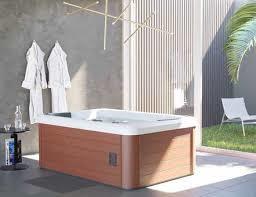 Jaquar's  spa models are technological marvels ,created to let you relax and restore equilibrium  . Jaquar or an artize wellness  most spas also providing relaxing , de stressing  massages .