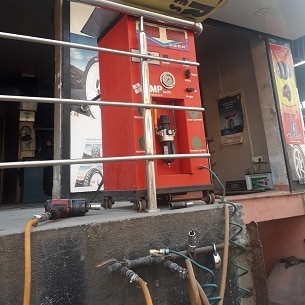 Om Tyres Provides Services For Nitrogen Gas Tyre Filling Services in Baner,Pimple Saudagar and PCMC.