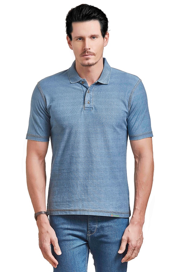 Show the world your obsession with comfort as you sport a 69Turtles denim t-shirt.This classic fit denim t-shirt is light and breezy.The look of a denim with stretchability of a knit makes it a perfect casual wear also available in real sizes.