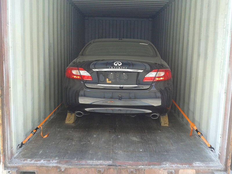 Polyester lashings are manufactured from high quality filament yarn. These are used for tightening yr product on open container or open trucks. This has very high strength & is fixed with wire buckles or hooks. The technical properties are similar to cord strapés as given below Available from 32mm 50 mm widths